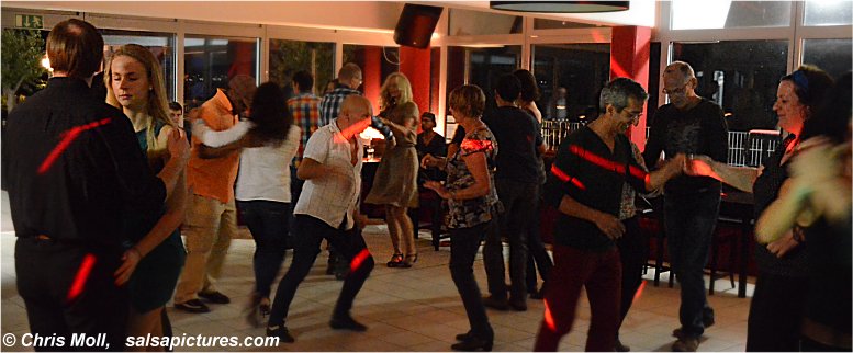 Salsa in Bonn: Startblock im Sportpark