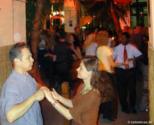 Salsa in der Bounty in Wuppertal