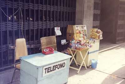 ein �ffentliches Telefon