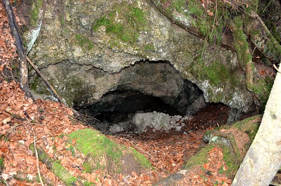 H�hle Knppenl�cher im Silberberg, Fieberbrunn