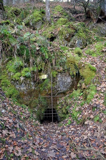 H�hle Knppenl�cher im Silberberg, Fieberbrunn