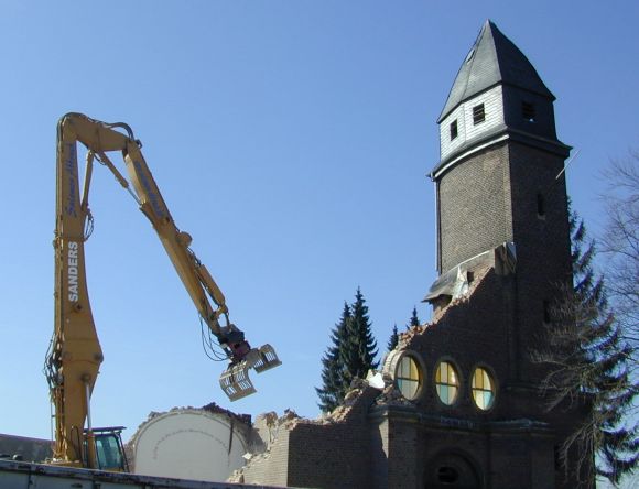 Garzweiler 2, Alt-Otzenrath: H�user und Kirchen werden abgerissen